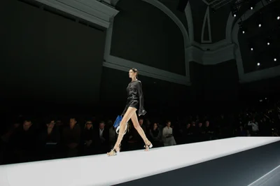 Look 17